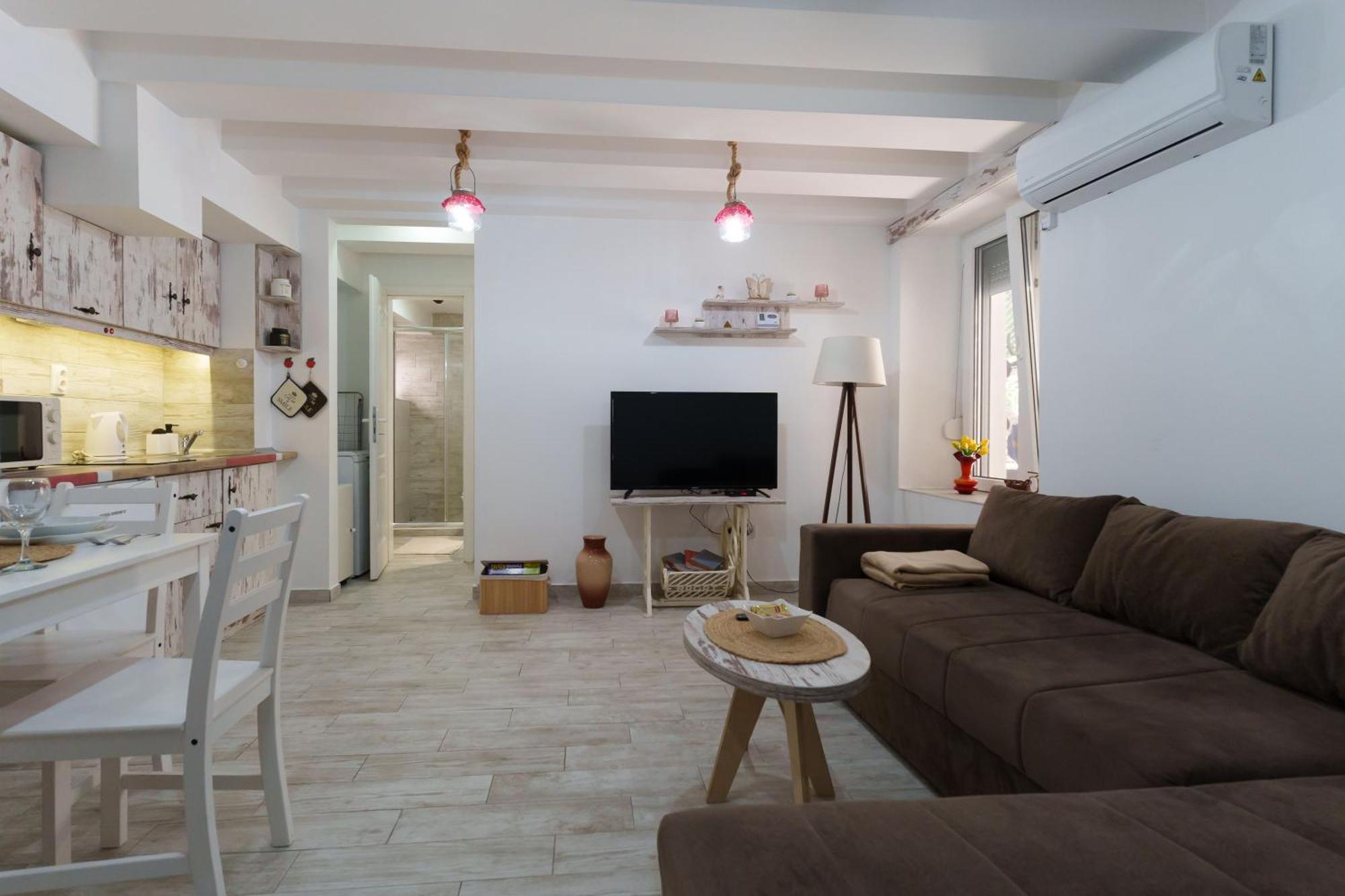Lara Free Parking Skadarlija Apartamento Belgrado Exterior foto